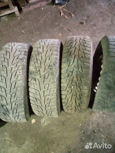 Hankook Winter I'Pike LV RW15 195/65 R15