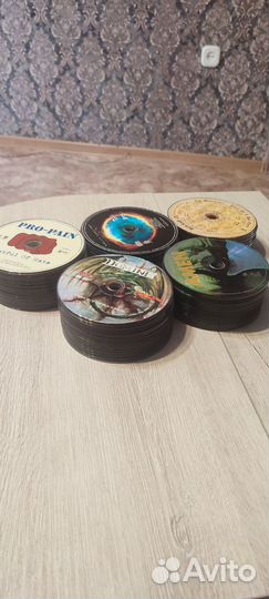 Коллекция cd дисков тяжёлой рок музыки