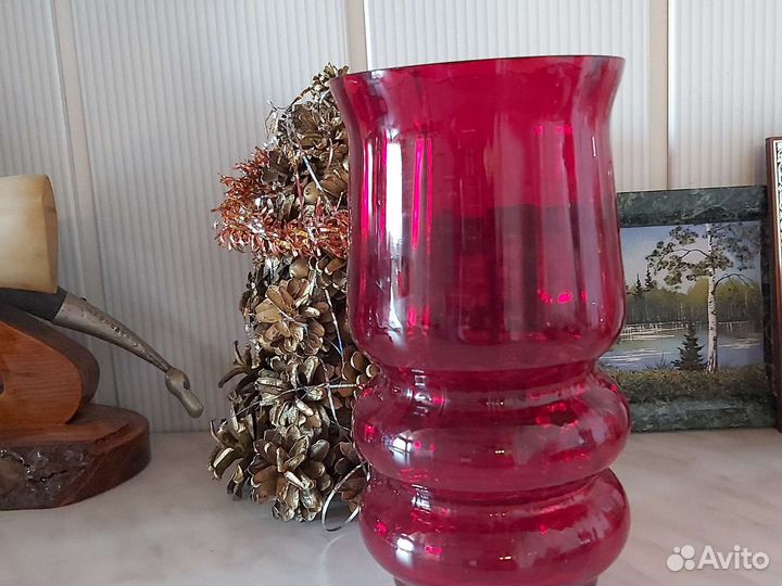 Ваза рубиновое стекло