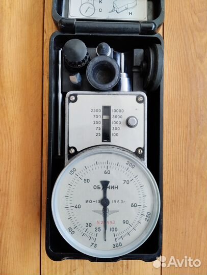 Тахометр ио-10