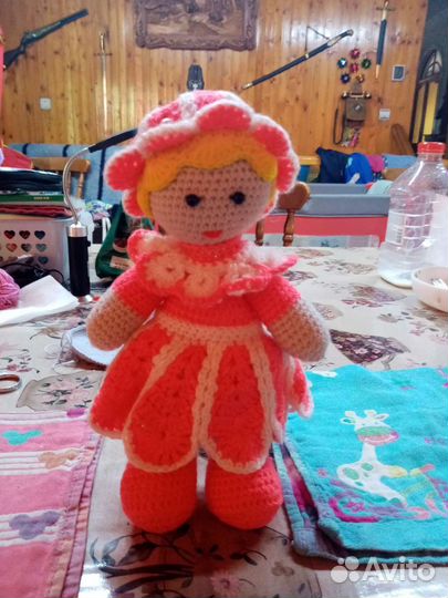Вязаная кукла