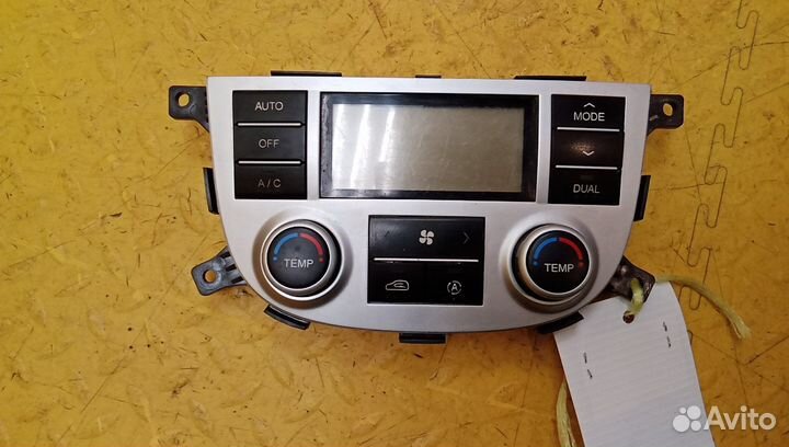 Блок управления климатической установкой Santa Fe