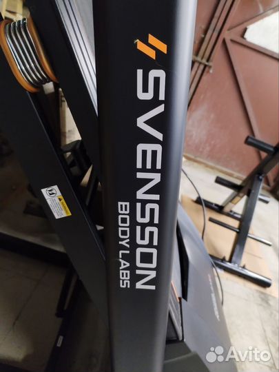 Беговая дорожка электрическая Svensson Body Labs