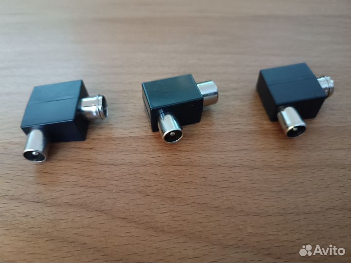 Адаптер антенный 90 градусный