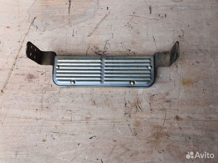 Подножка заднего бампера Хендай Галлопер-2