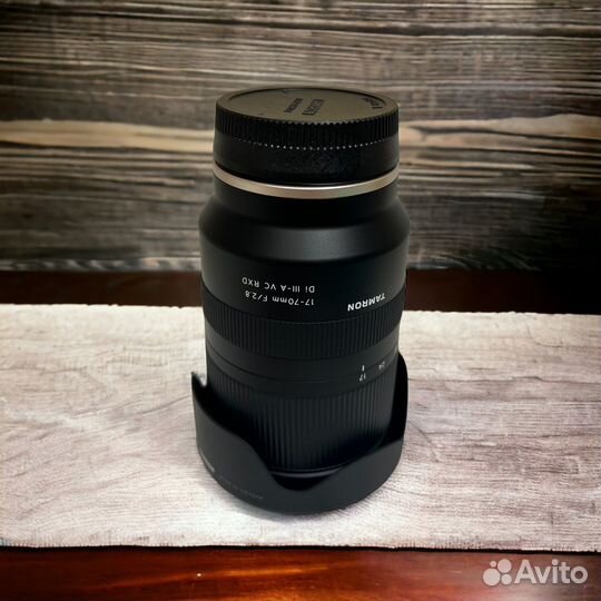 Tamron 17-70 mm F/2.8 Di III-A VC RXD новый