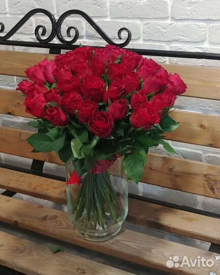 Цветы роза красная, белая Кения, Эквадор 50-70см