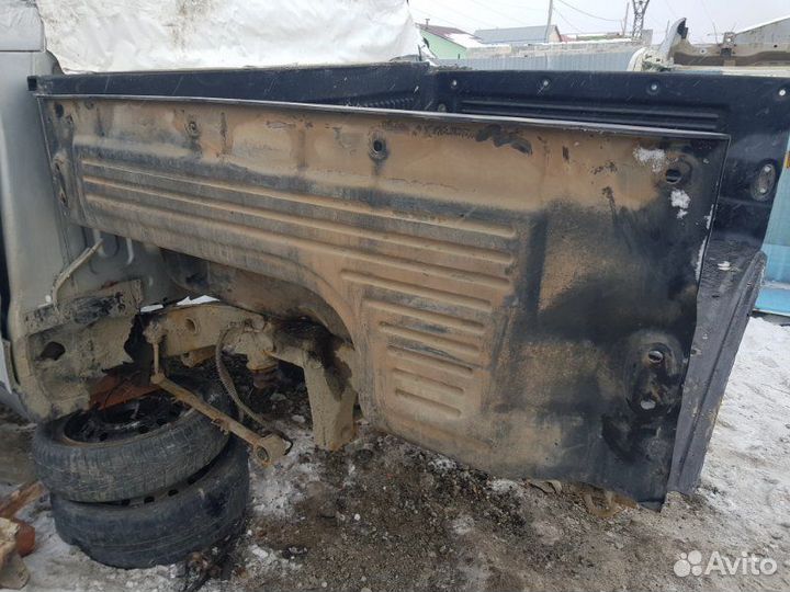 Обшивка багажника Ssangyong Actyon Sports Q100