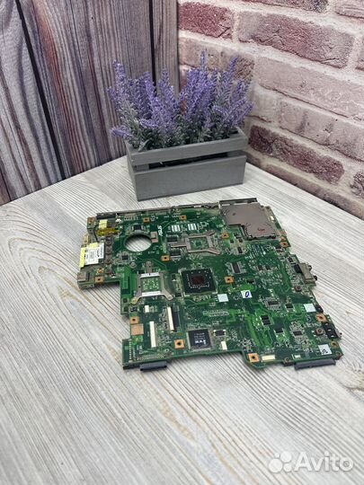 Нерабочая материнская плата ноутбука asus F3S