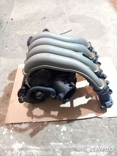 Впускной коллектор Audi a4 b6