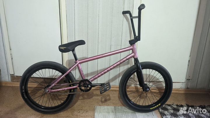 Трюковой велосипед bmx