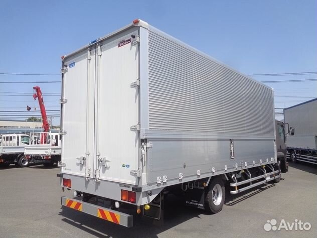 Промтоварный фургон Isuzu Forward (F-Series), 2018