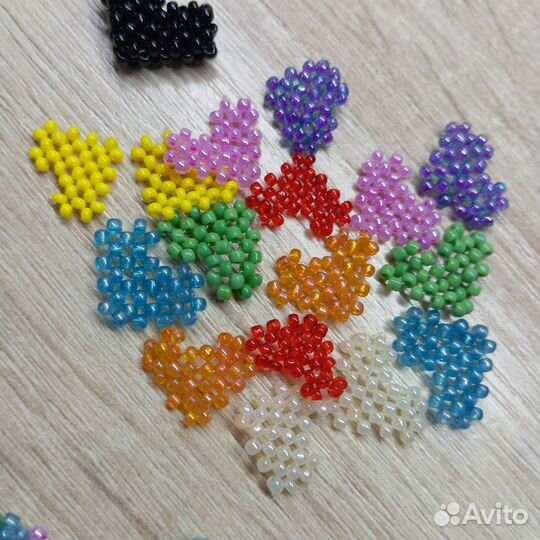 Украшения из бисера