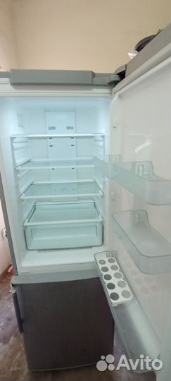 Холодильник samsung NO frost