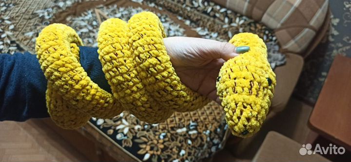 Вязаные игрушки Амигуруми змеи