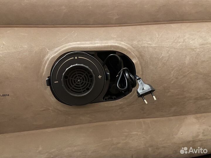 Надувная кровать intex