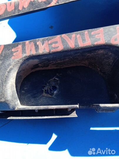 Крепление бампера заднее левое Renault Меган 2