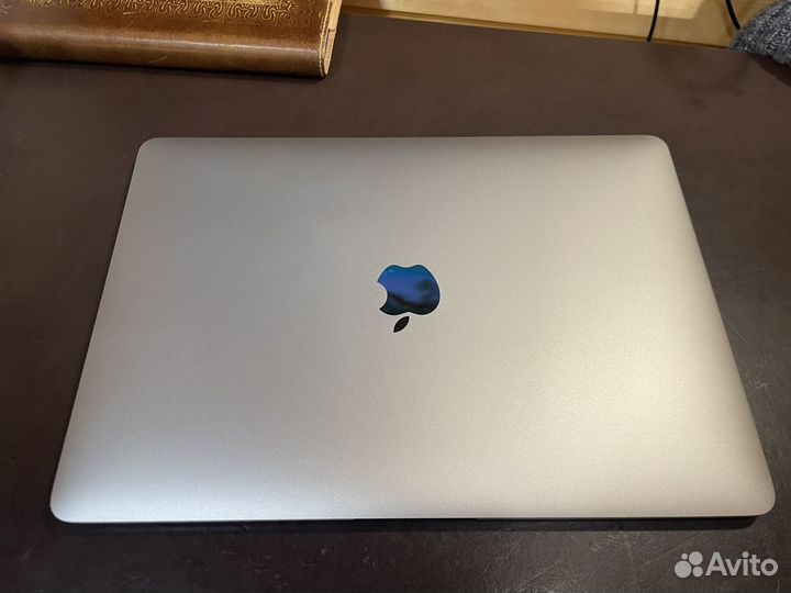 Macbook air 2020 Intel Core i5