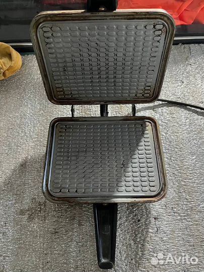 Вафельница СССР электрическая