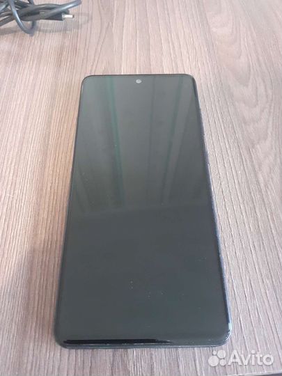 Samsung Galaxy a51 не включается