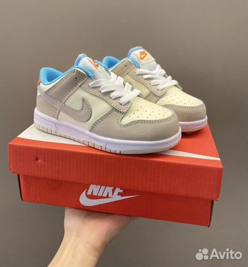 Детские кроссовки Nike SN Dunk Low