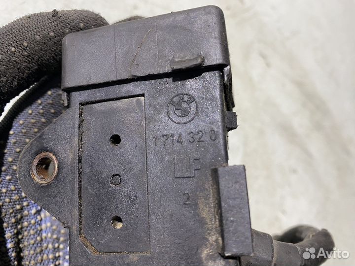 Клемма плюсовая BMW 5 series E34