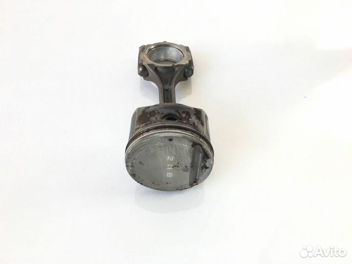 Поршень с шатуном Kia Sportage 2,G4GC,2л,бензин