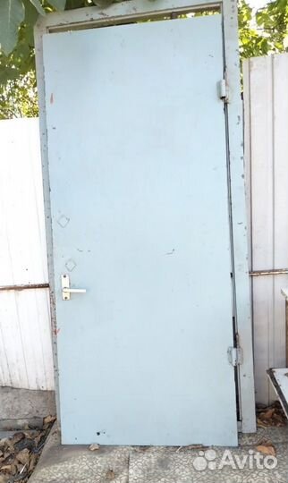 Дверь металлическая