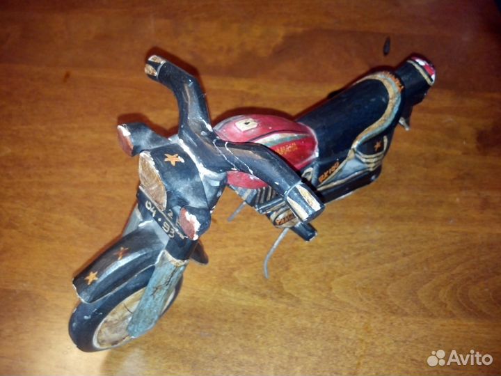 Деревянная модель мотоцикла Yamaha RX-100 Италия