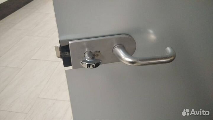 Вскрытие замков,авто,сейфов,замена замков, ремонт