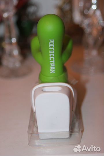 Подставка для скотча от Росгосстраха