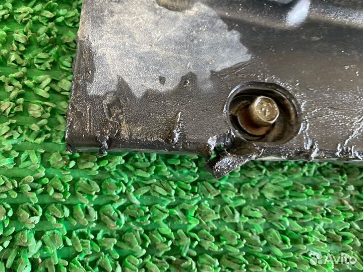 Накладка бампера прав. зад. Toyota Land Cruiser, L