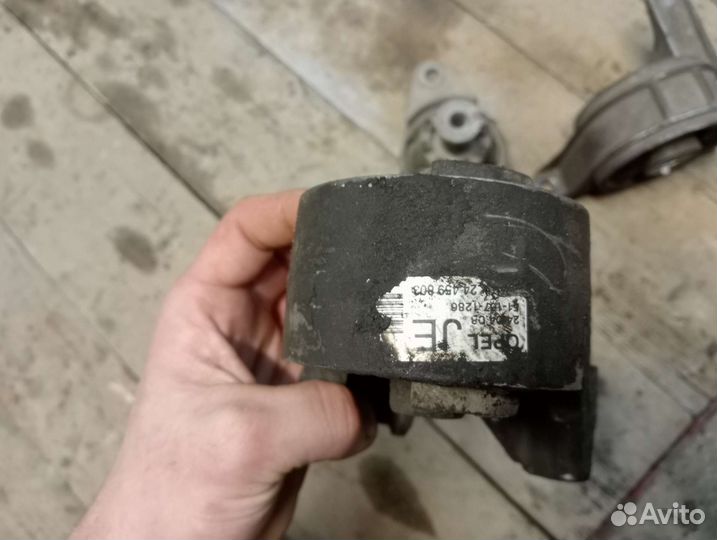 Подушка двигателя opel astra h
