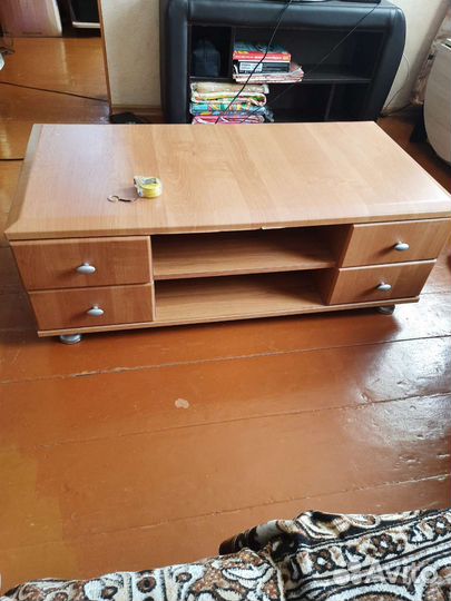 Тумба под телевизор