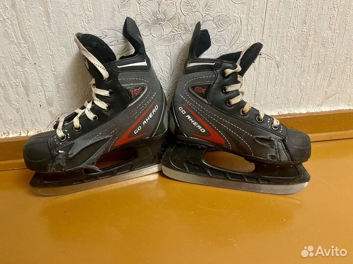 Коньки хоккейные детские 34 размер