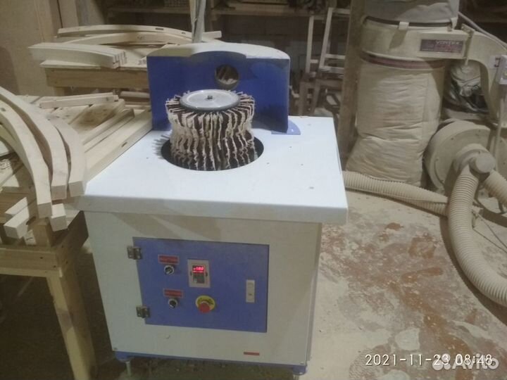 Деревообрабатывающий столярный станок