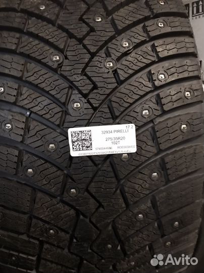 Pirelli Ice Zero 2 245/40 R20 и 275/35 R20 99T