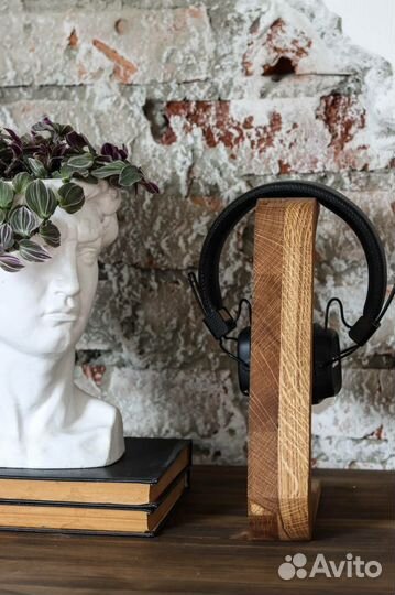 Подставка для наушников