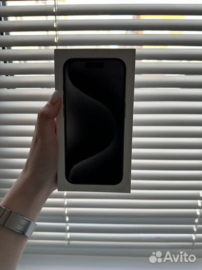iPhone 15 Pro, 128 ГБ