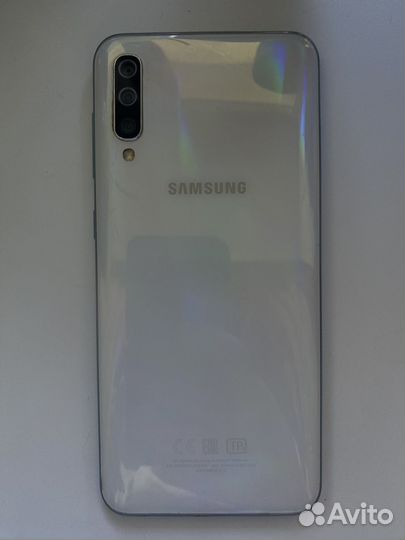 Samsung Galaxy A50, 6/128 ГБ