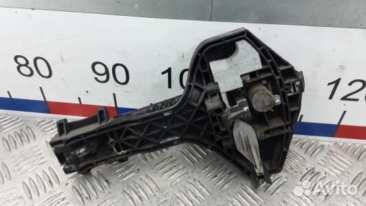 Ручка наружная двери распашной правой volkswagen c