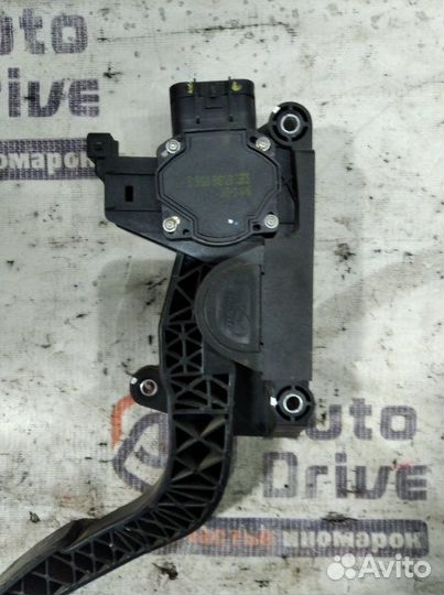 Педаль газа Chevrolet Captiva C100 10hmch 2007
