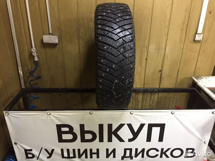 Goodyear UltraGrip Ice Arctic SUV 235/65 R17