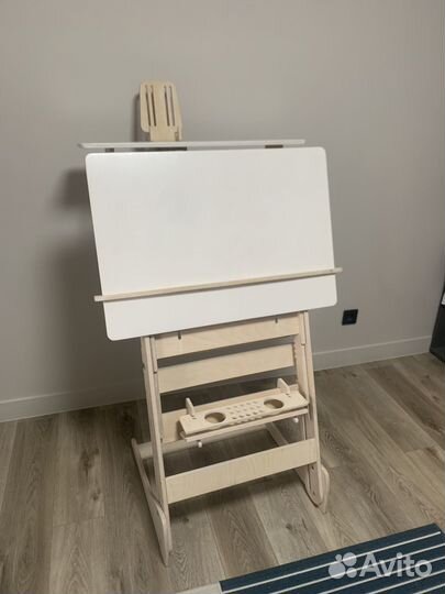 Письменный стол 