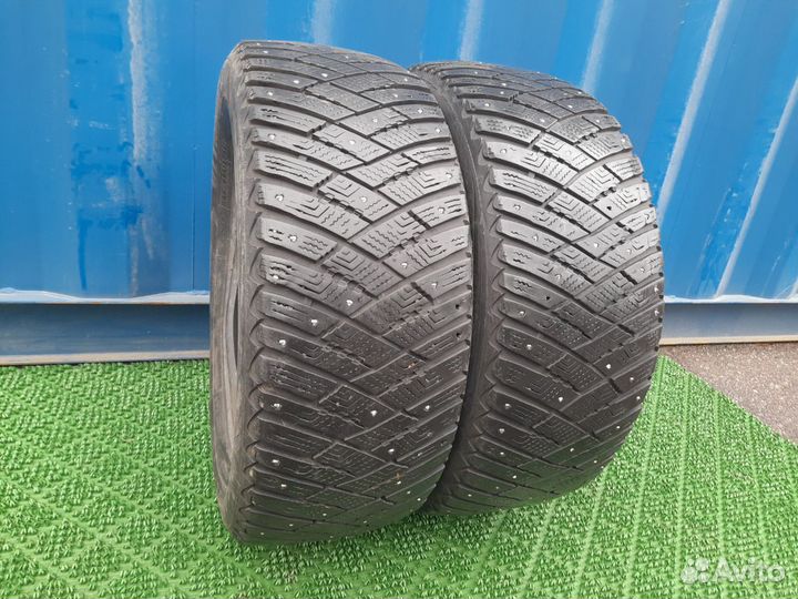 Goodyear Ultragrip Ice Arctic 225/55 R16 97T