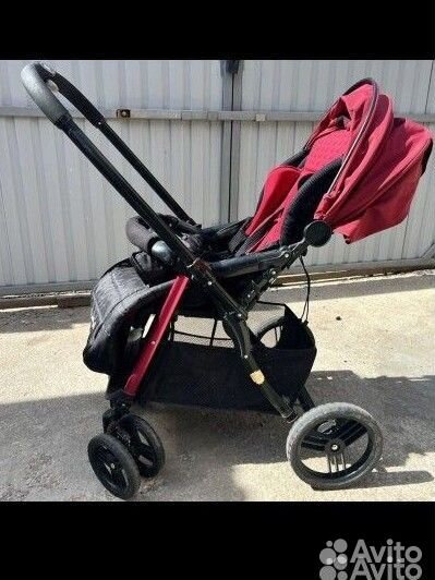 Прогулочная коляска