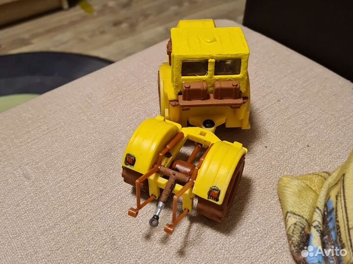 Трактор Кировец к 700 СССР 1:43 пластик