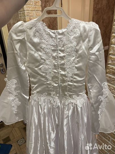 Платье свадебное