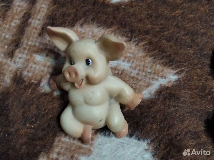 Статуэтки из полистоуна