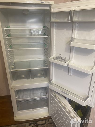 Холодильник атлант